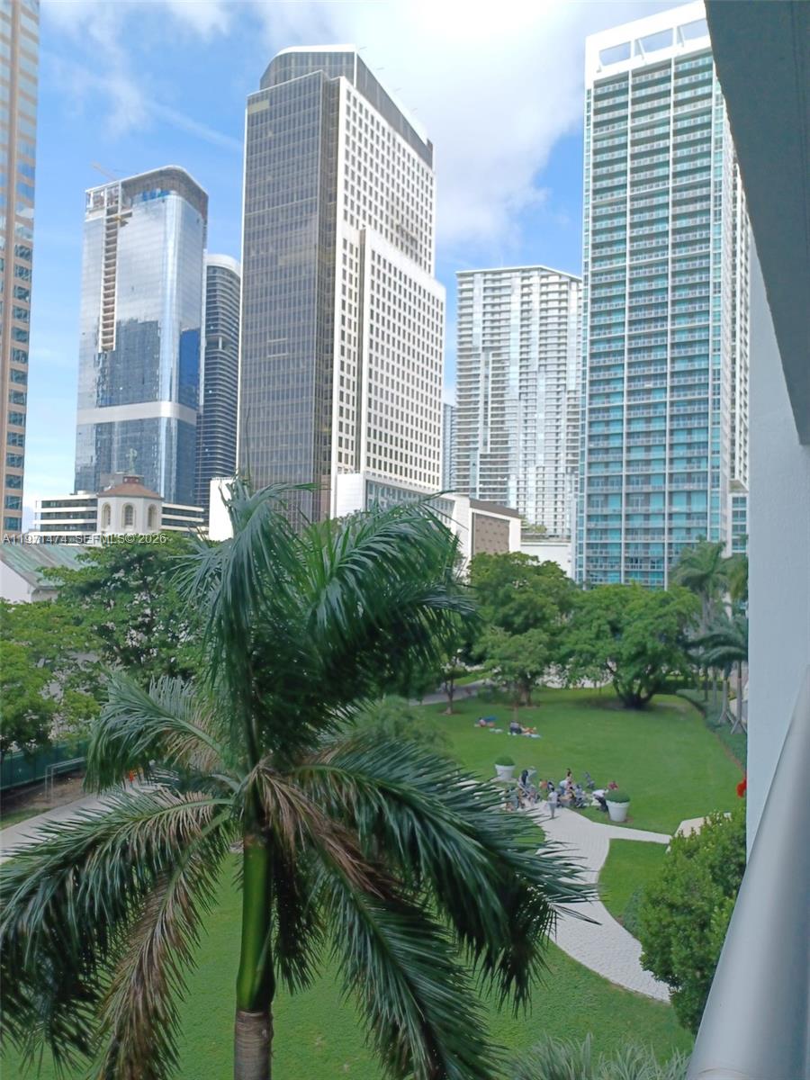 495 Brickell Ave # 509