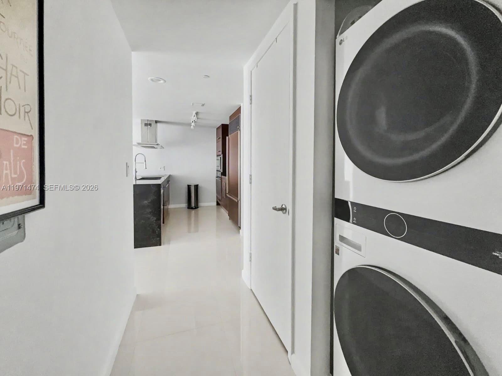 495 Brickell Ave # 509