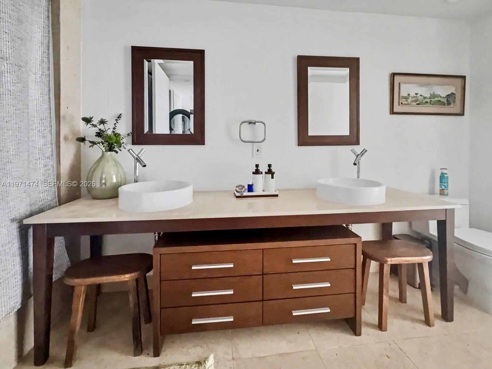 495 Brickell Ave # 509