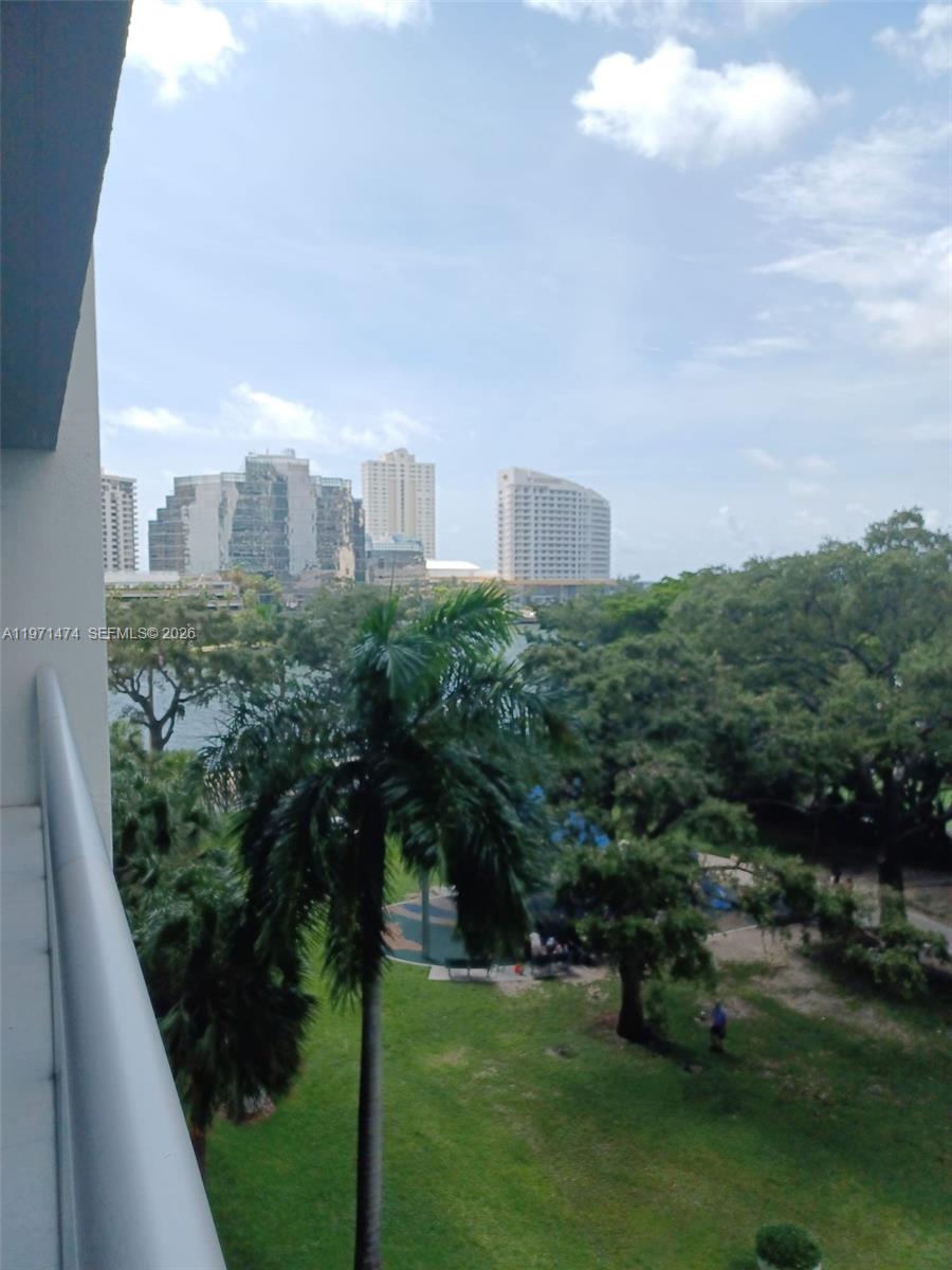 495 Brickell Ave # 509