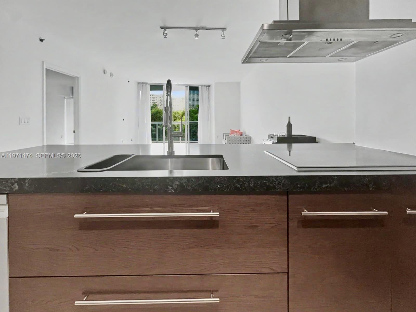 495 Brickell Ave # 509