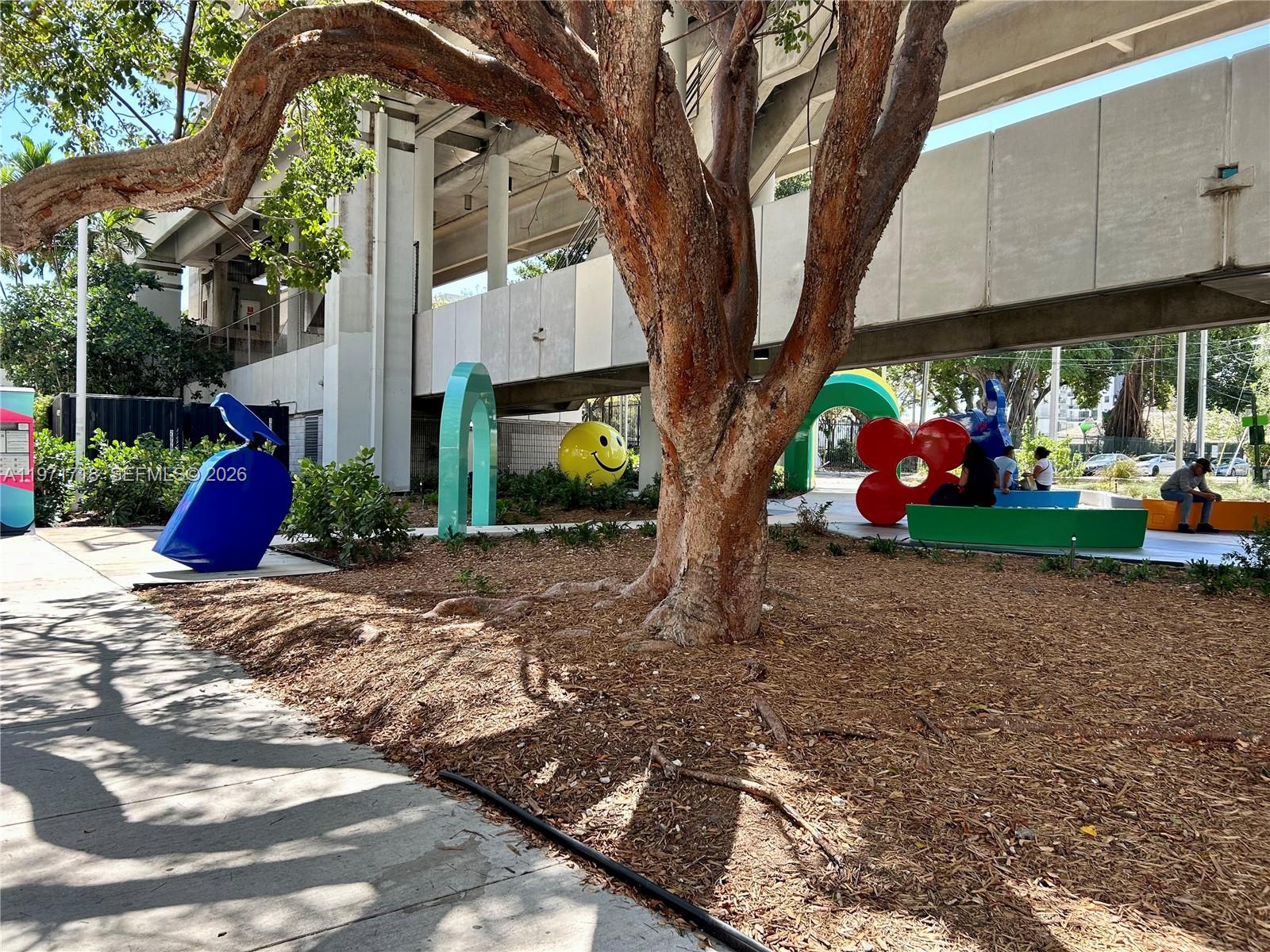 999 SW 1st Ave # 2114