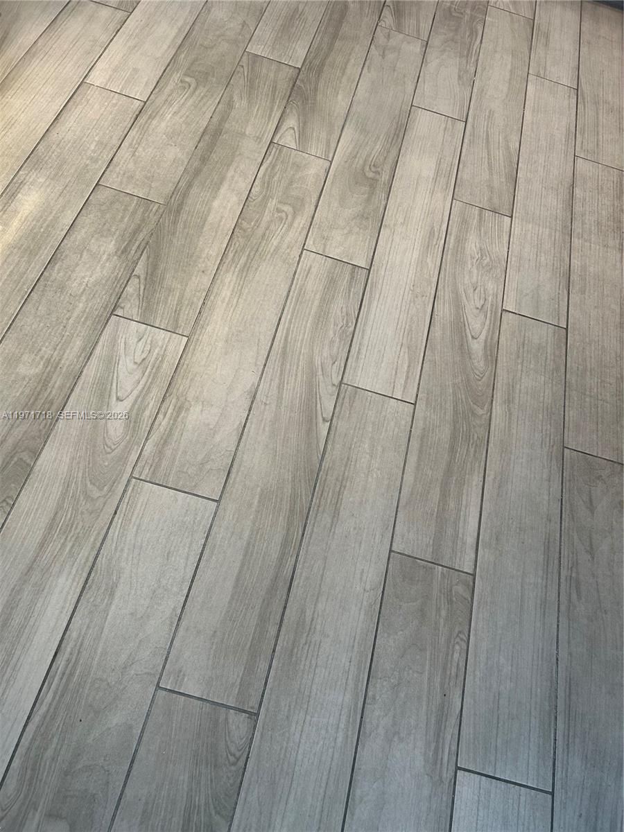 999 SW 1st Ave # 2114