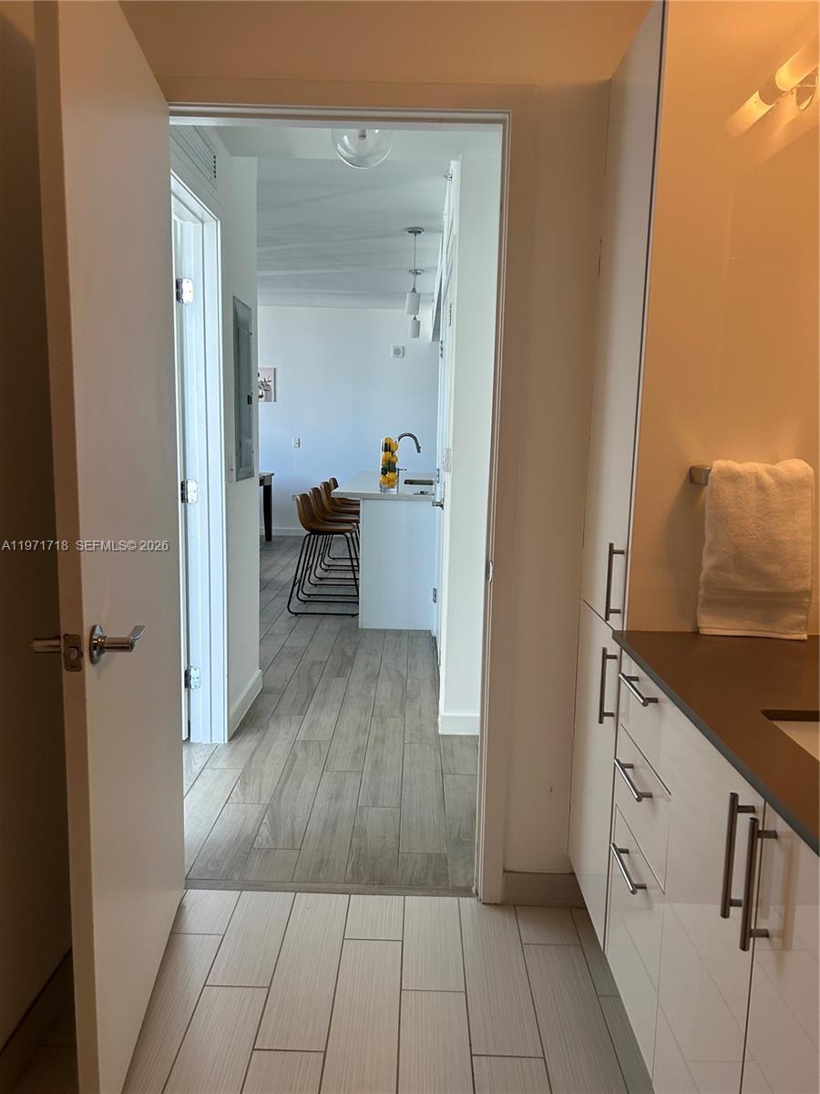 999 SW 1st Ave # 2114