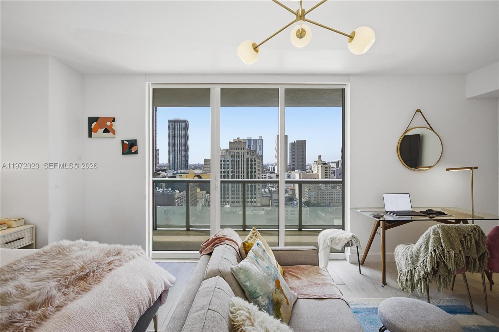 50 Biscayne Blvd # 1909