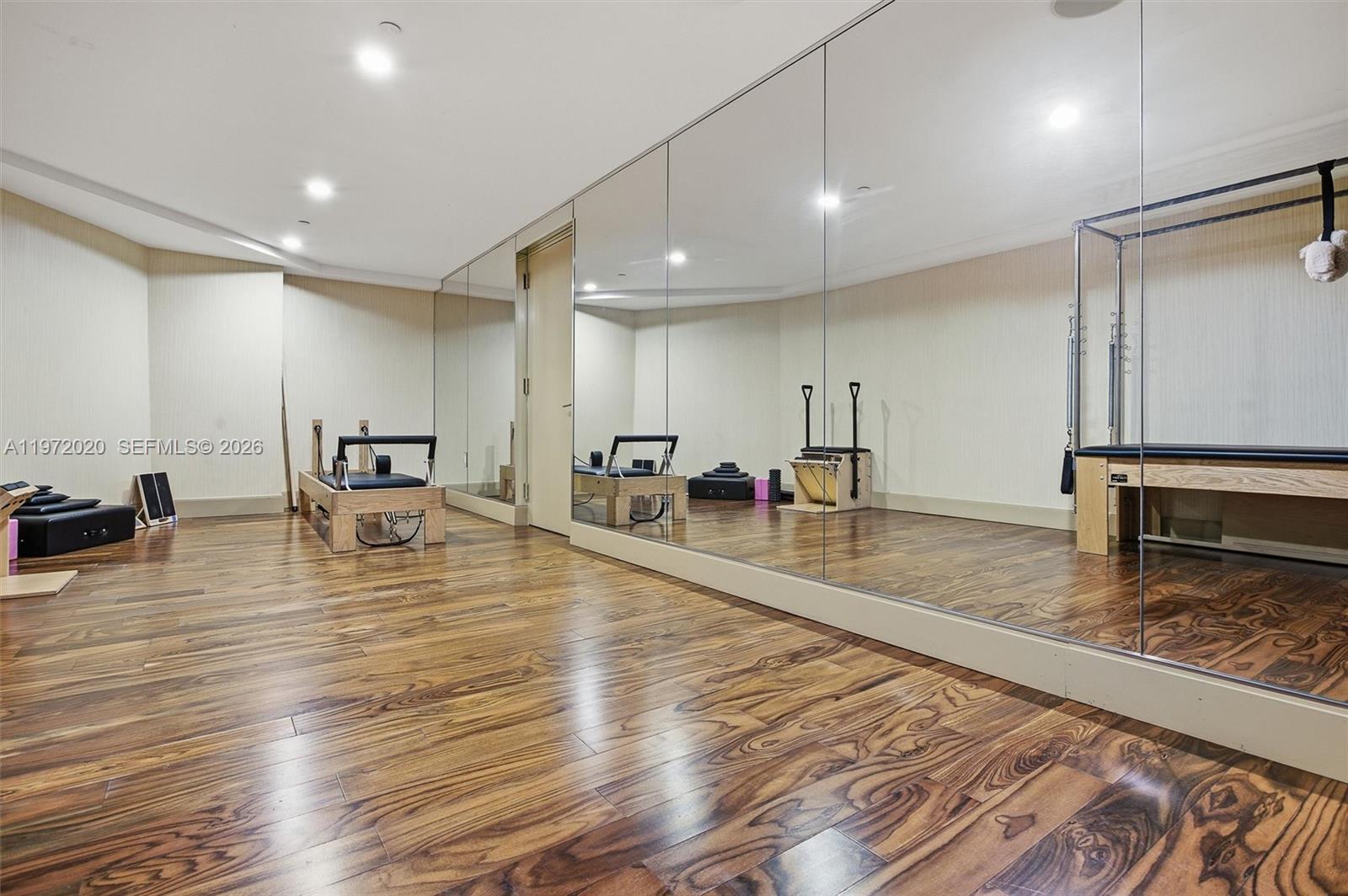 50 Biscayne Blvd # 1909