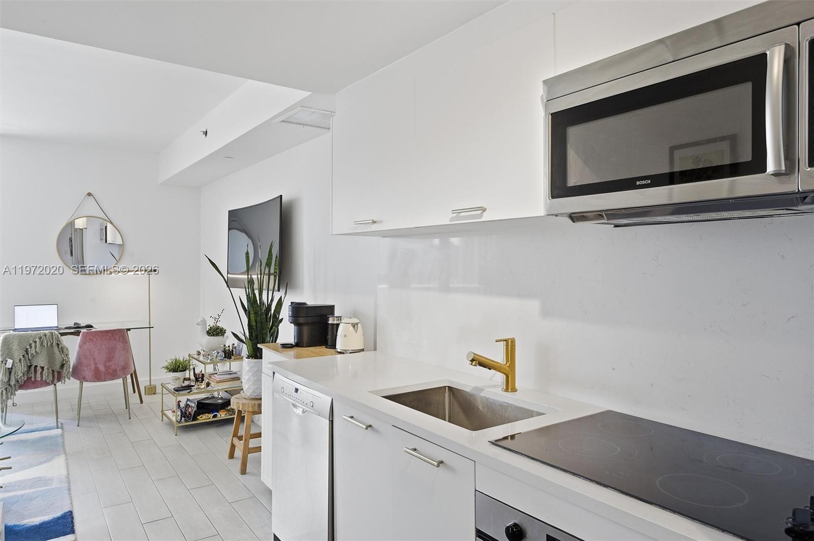 50 Biscayne Blvd # 1909