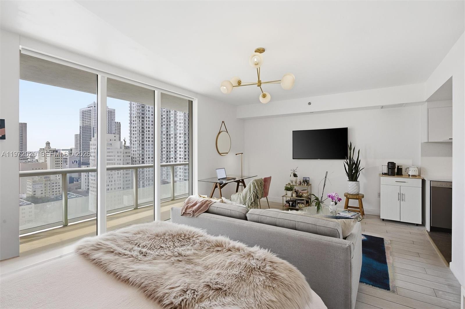 50 Biscayne Blvd # 1909