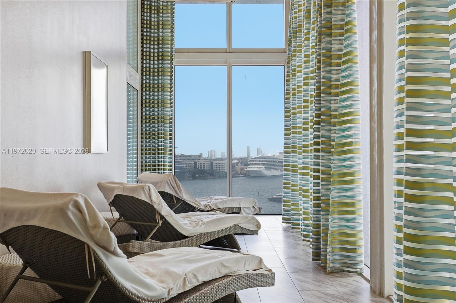 50 Biscayne Blvd # 1909