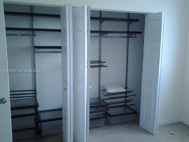 275 NE 18th St # 1806