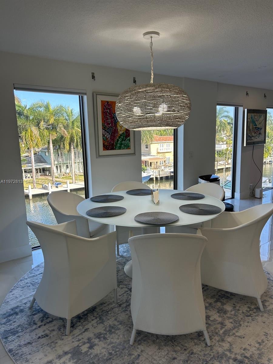 76 Isle Of Venice Dr # H