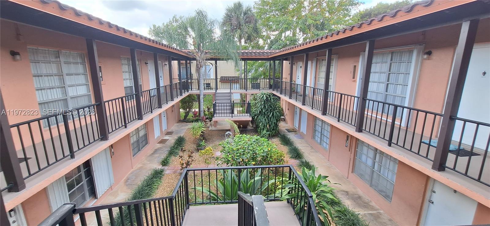 10832 N Kendall Dr Unit: U16