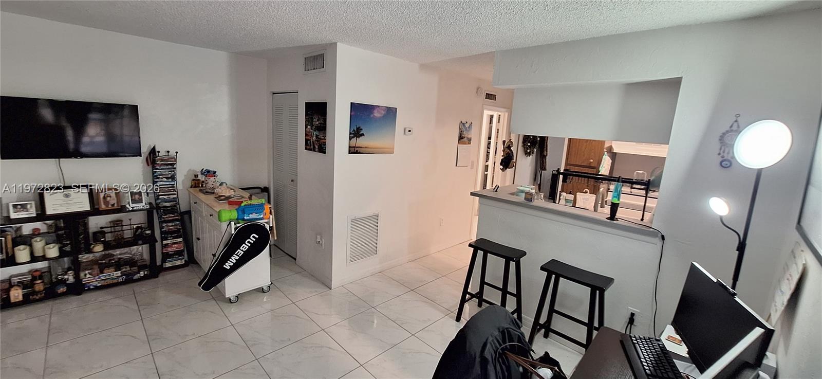 10832 N Kendall Dr Unit: U16