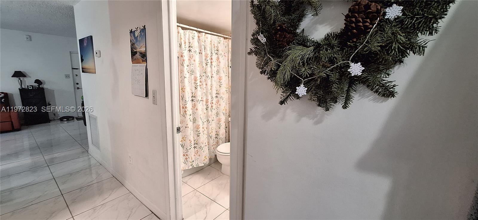 10832 N Kendall Dr Unit: U16