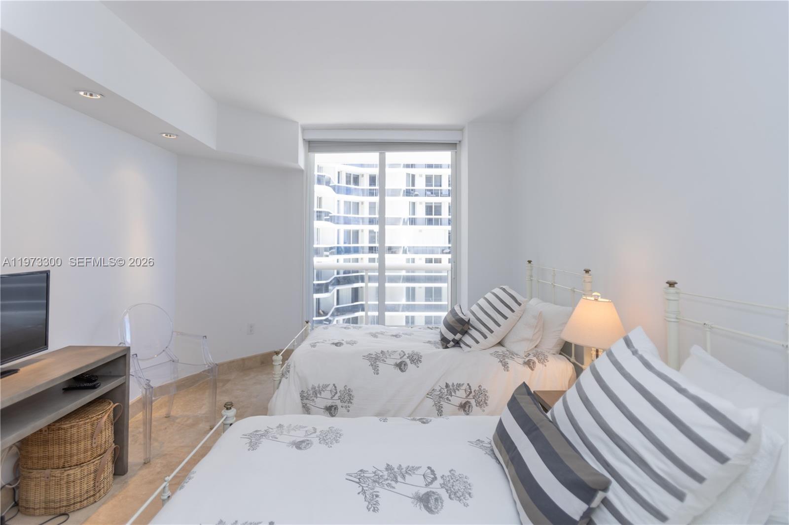 9559 Collins Ave # D Unit: S7-D