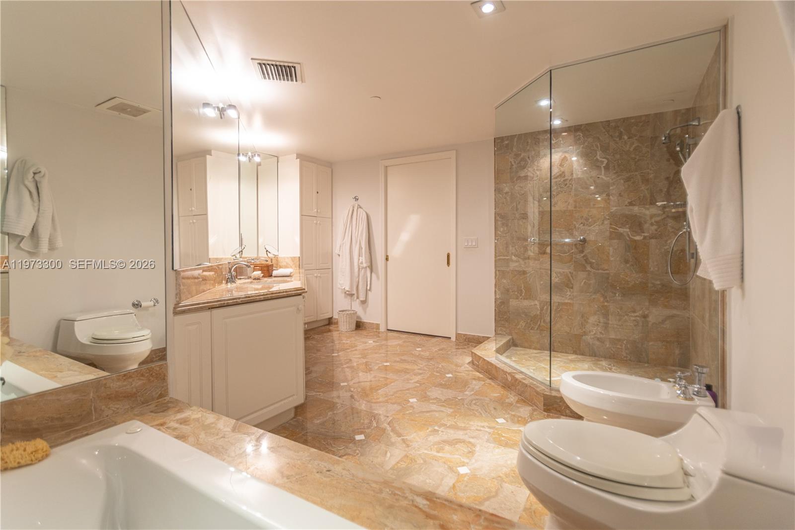 9559 Collins Ave # D Unit: S7-D