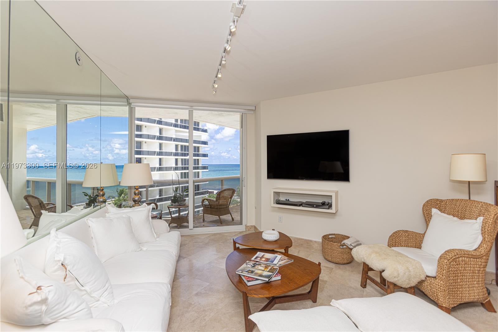 9559 Collins Ave # D Unit: S7-D