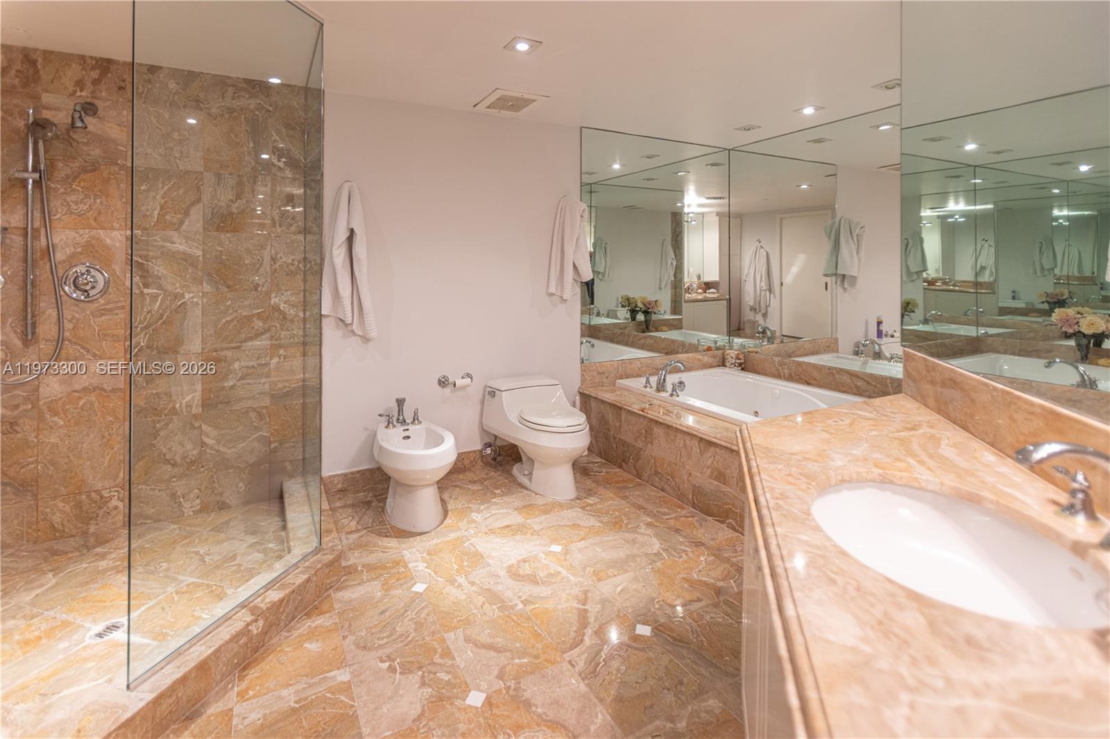 9559 Collins Ave # D Unit: S7-D