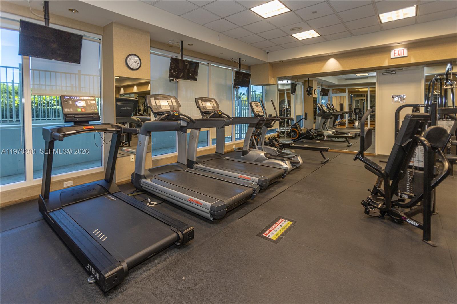 9559 Collins Ave # D Unit: S7-D