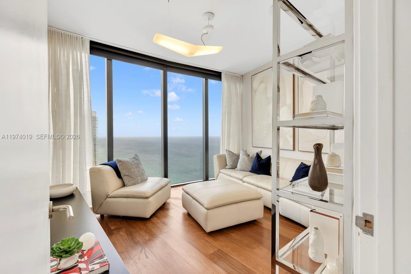 18555 Collins Ave # 4605