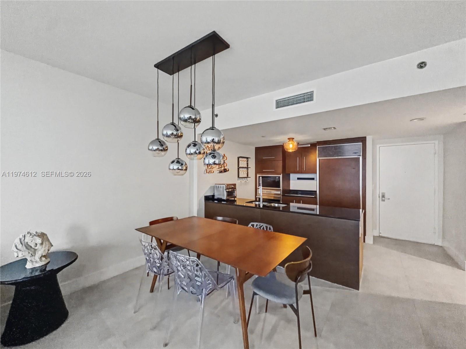 475 Brickell Ave # 4611