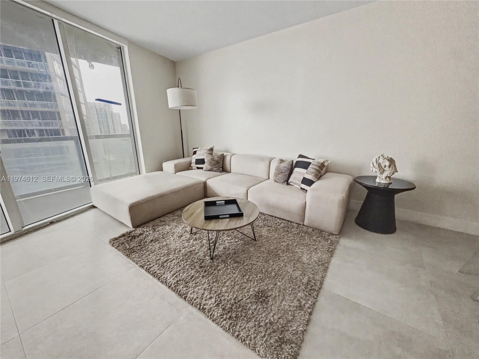 475 Brickell Ave # 4611