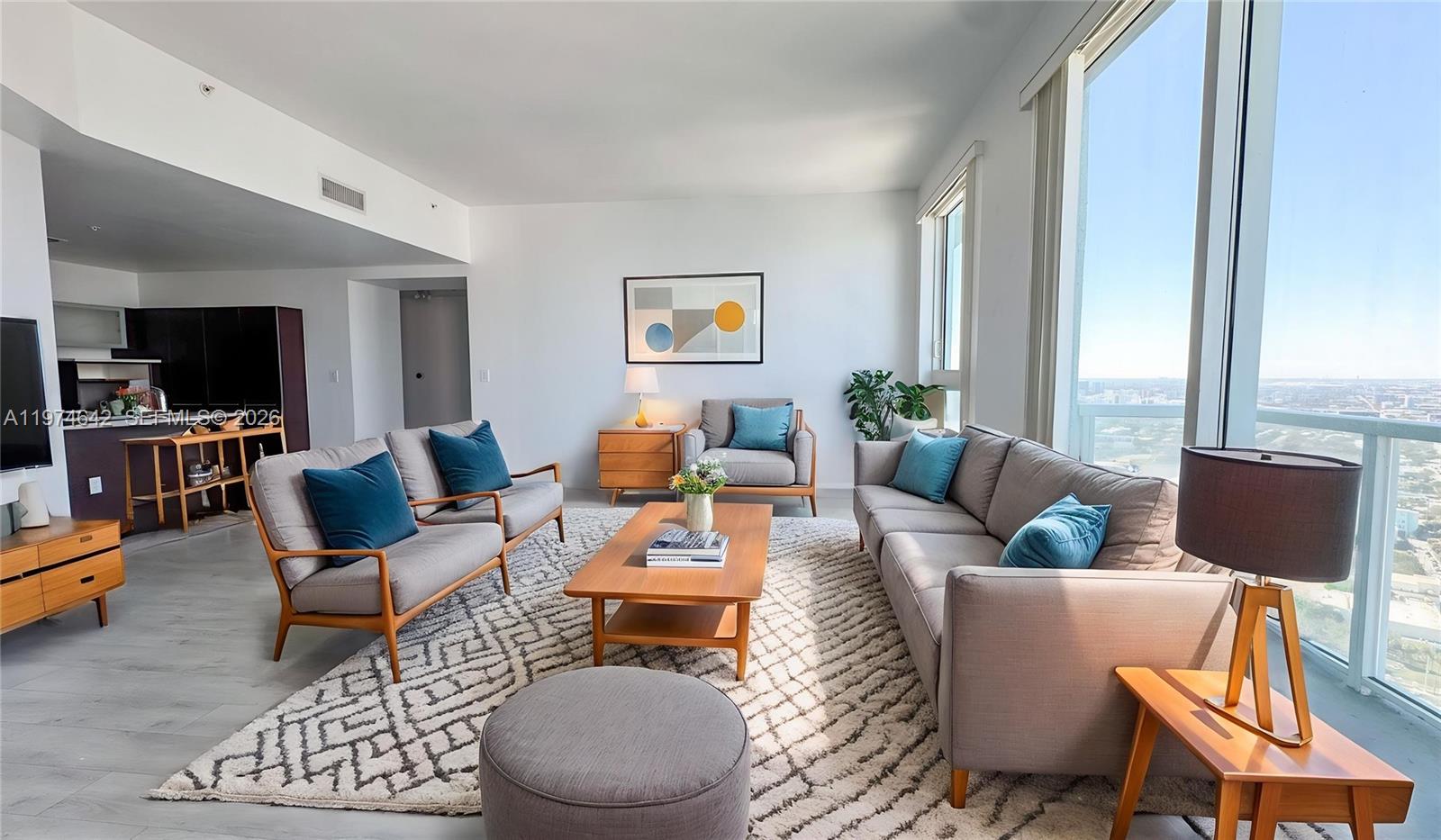 1900 N Bayshore Dr # 4112