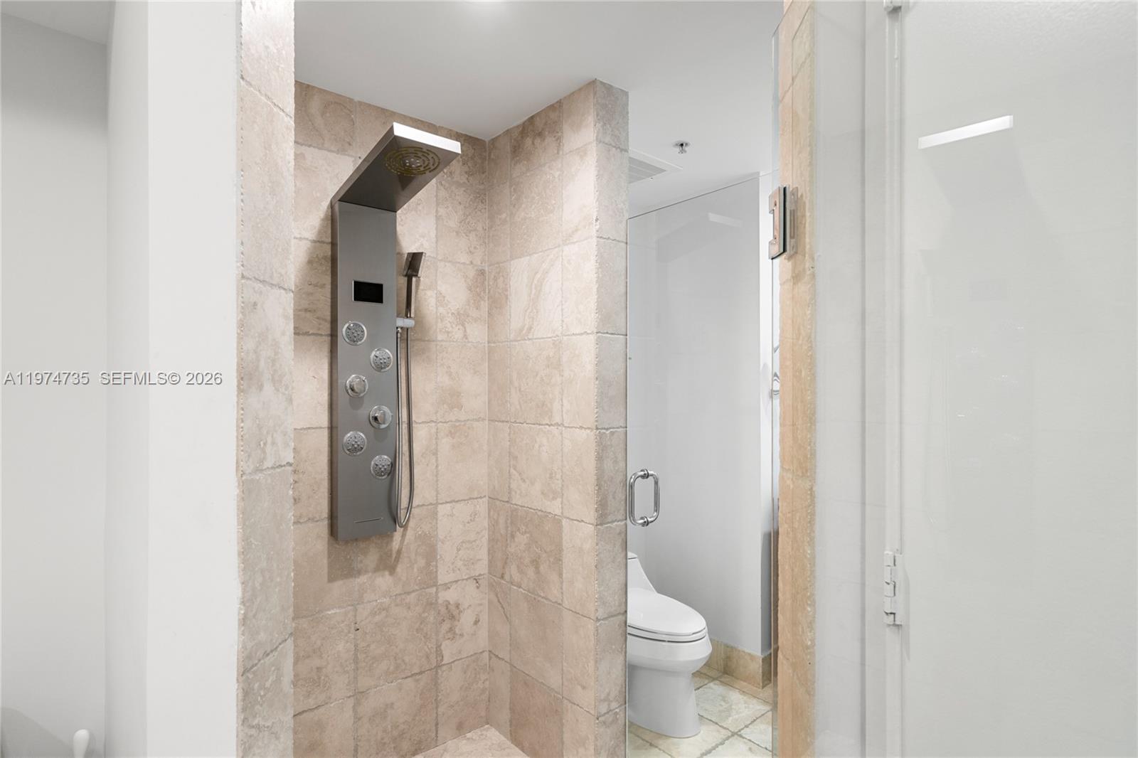 18201 Collins Ave # 1804