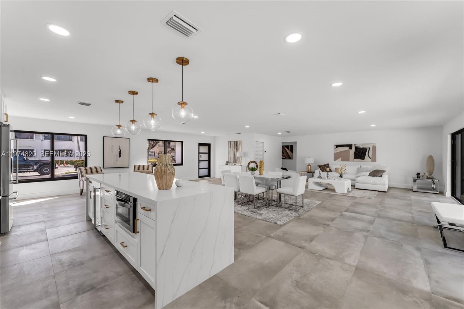 7120 SW 92nd Ave