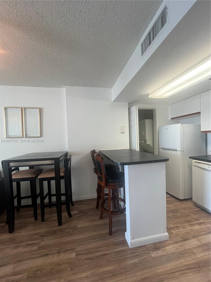 770 Claughton Island Dr # 606