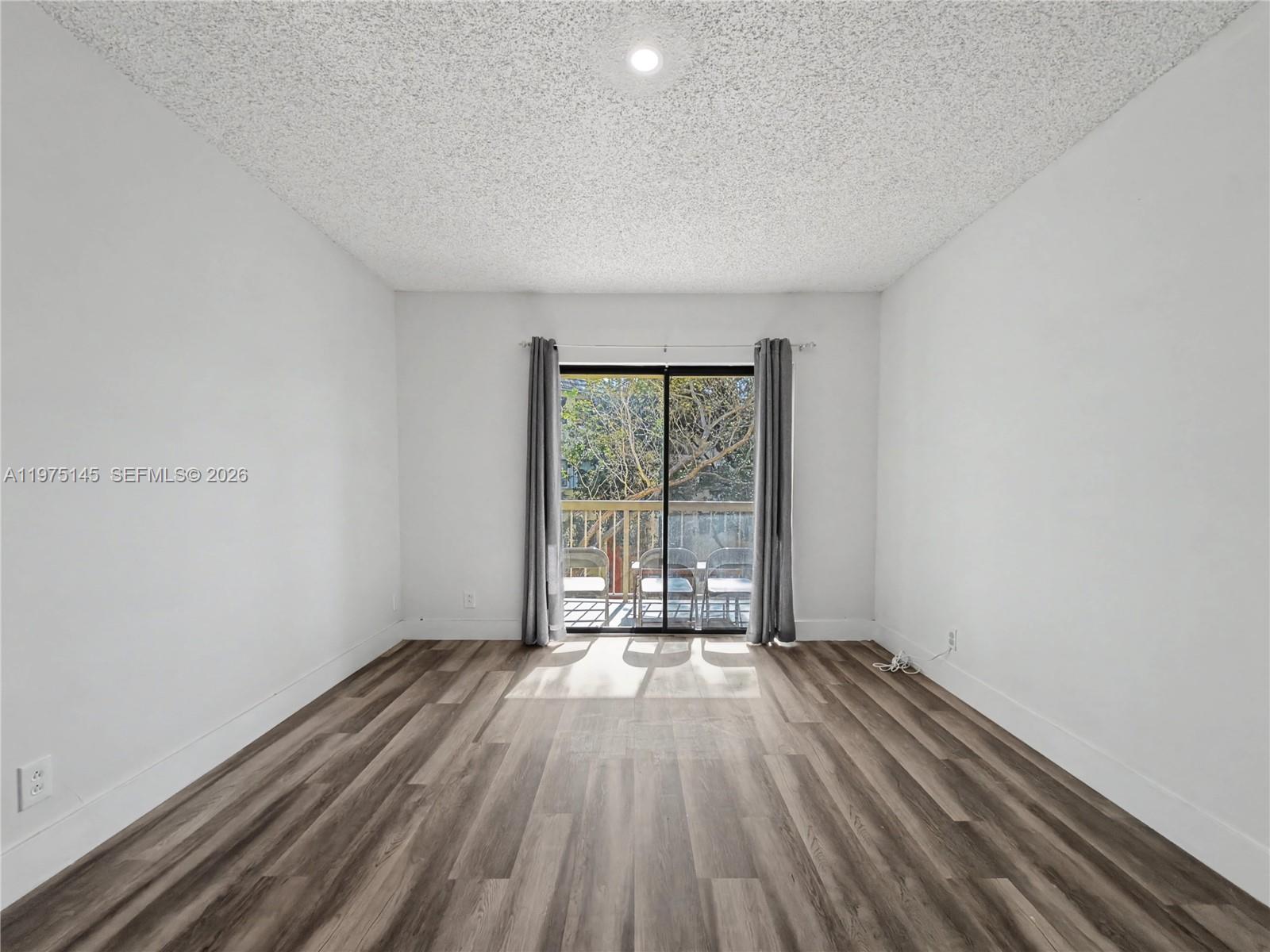 8120 Geneva Ct # 453