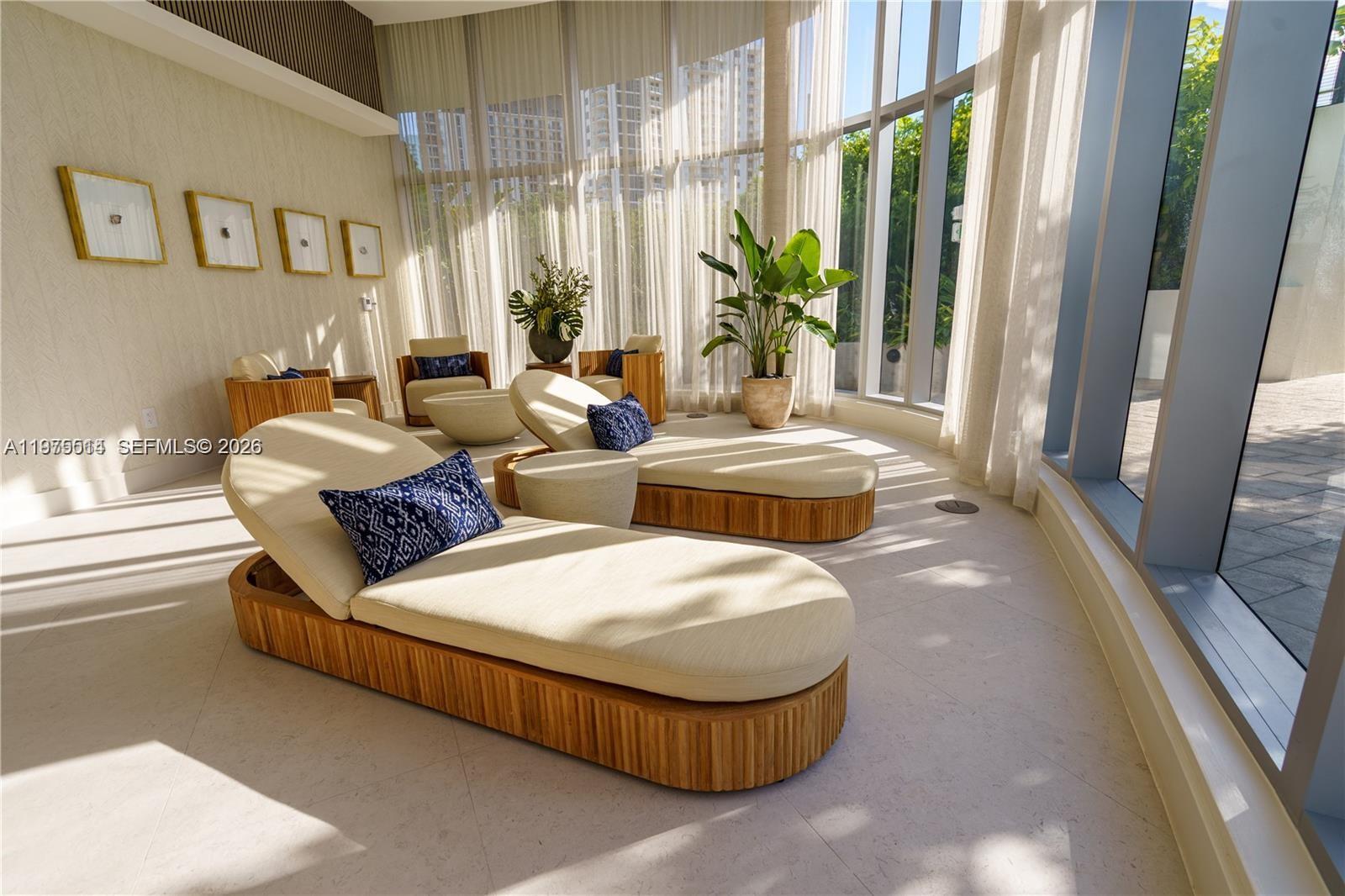 700 NE 24 STREET # 805