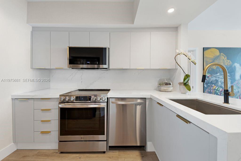 335 S Biscayne Blvd # 3012