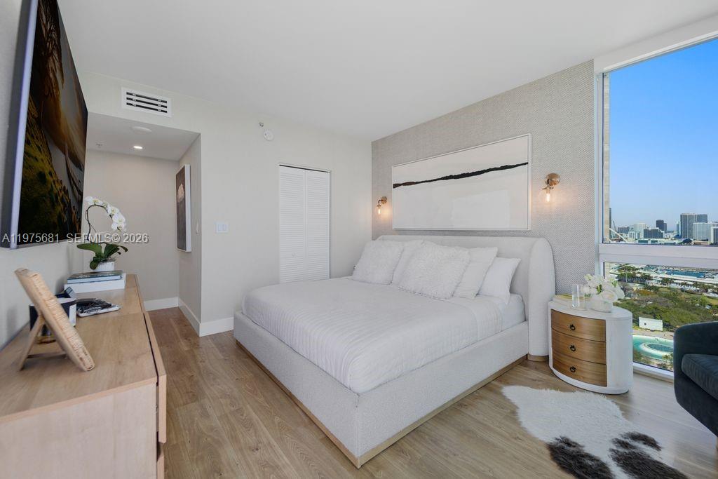 335 S Biscayne Blvd # 3012