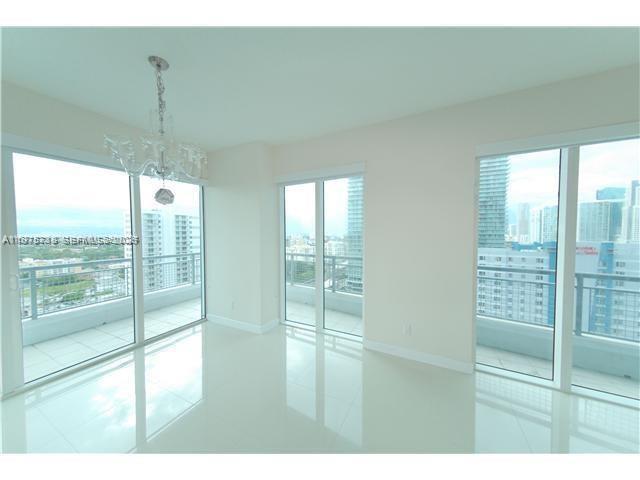 60 SW 13th St # 1421