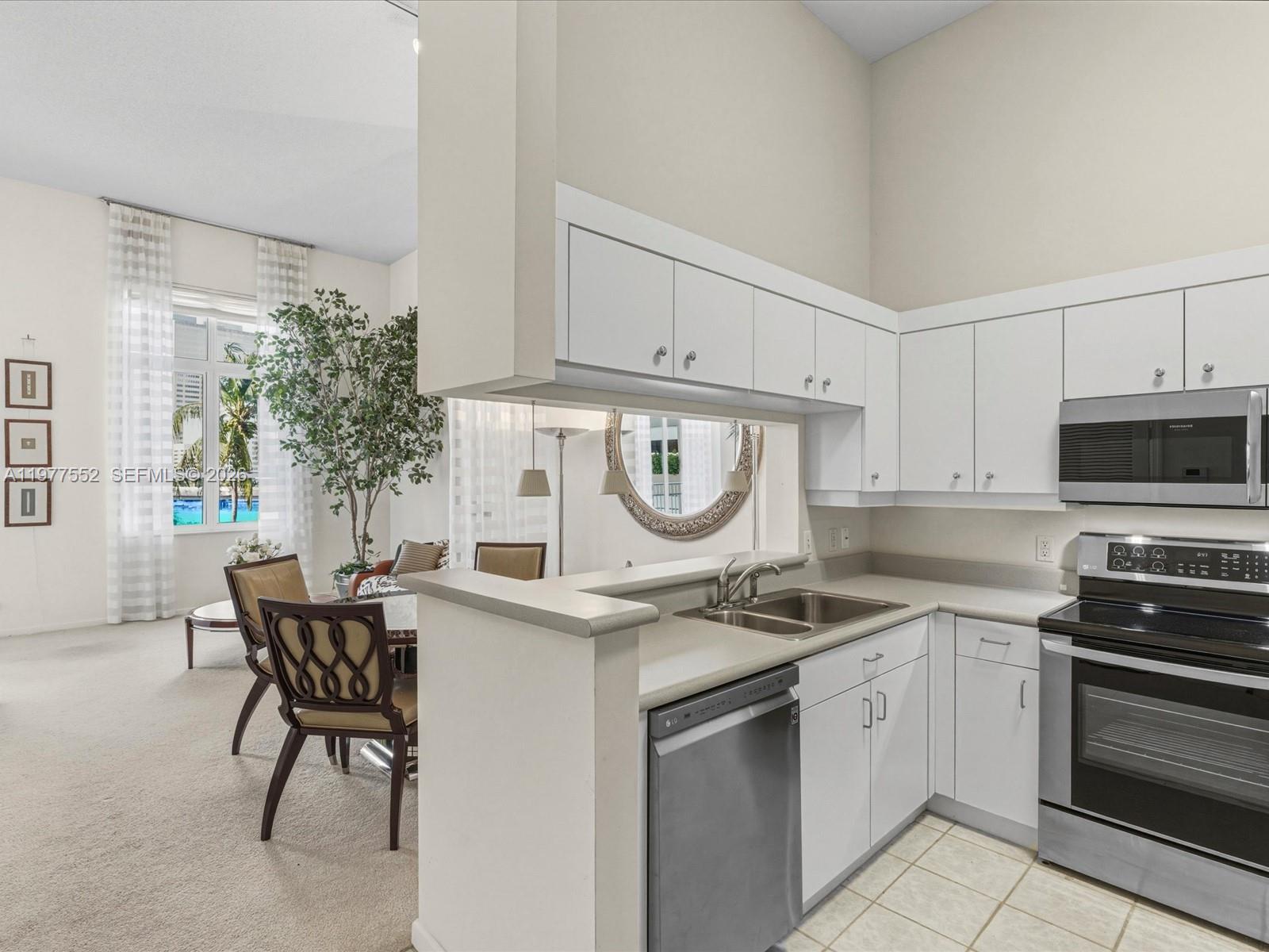 701 Brickell Key Blvd # 301