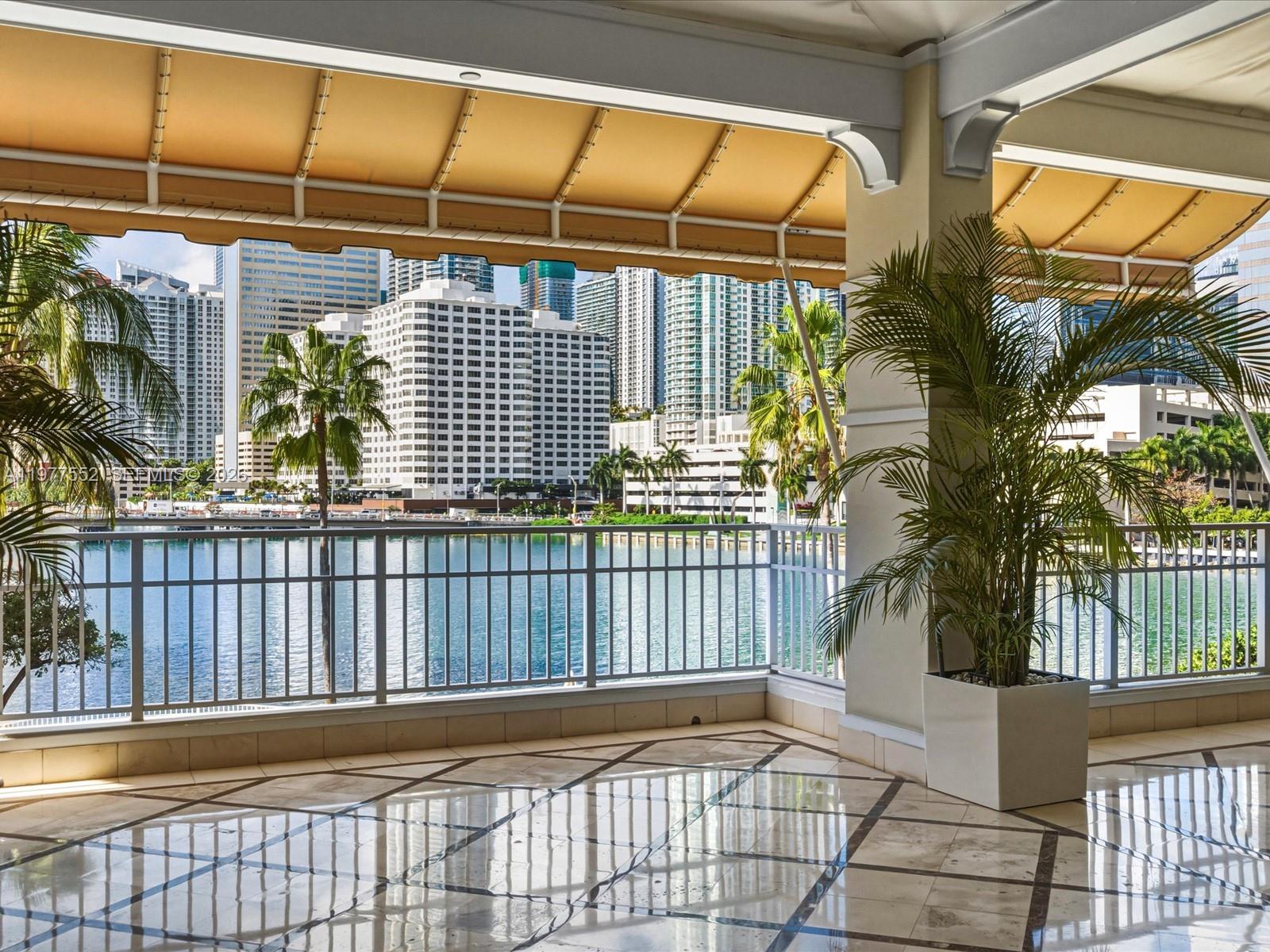 701 Brickell Key Blvd # 301