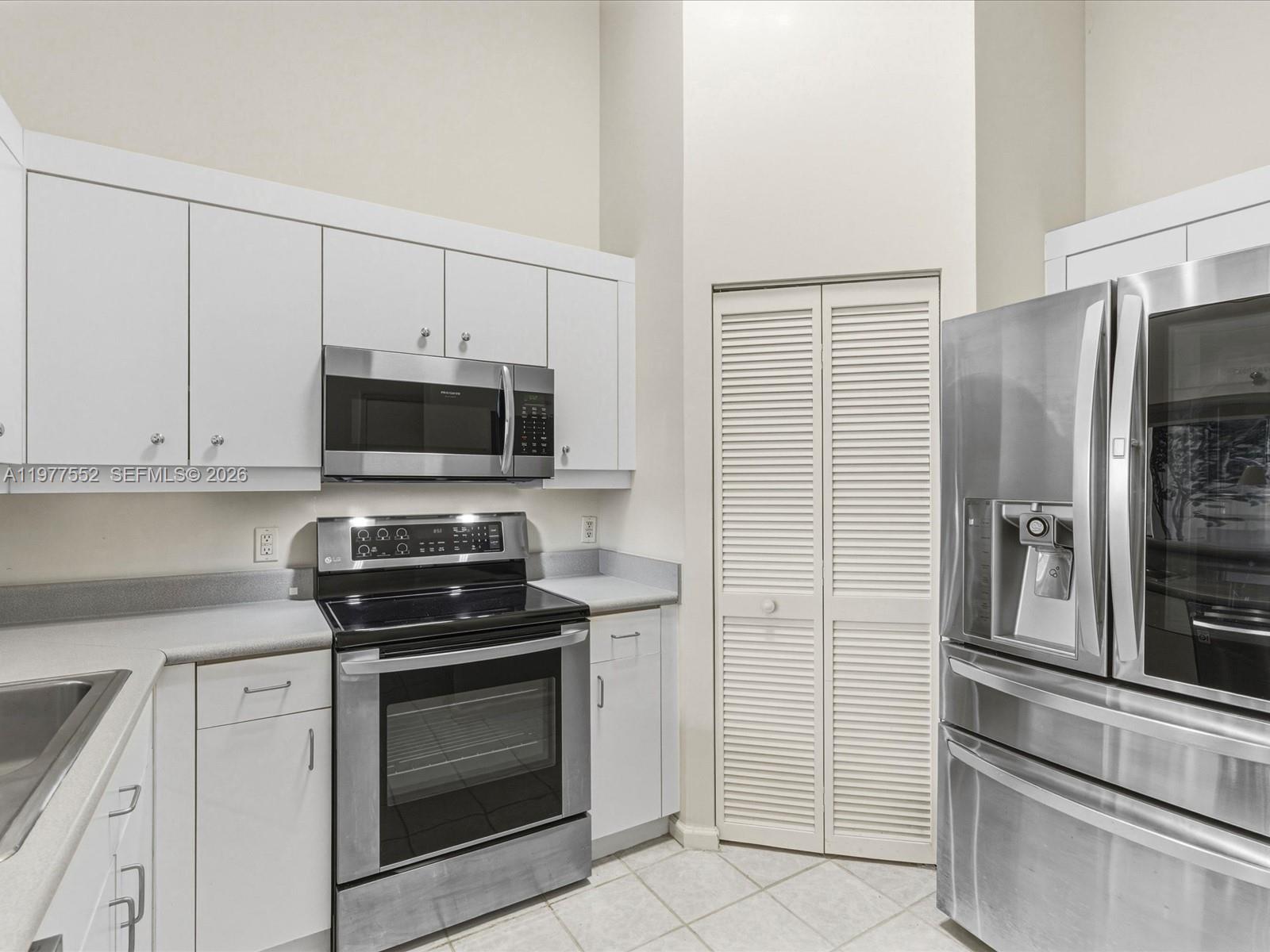 701 Brickell Key Blvd # 301