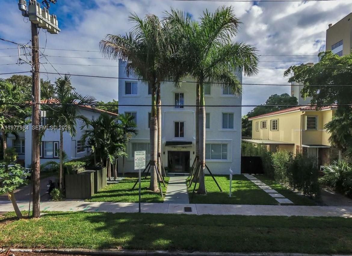 333 SW 30th Rd # 1