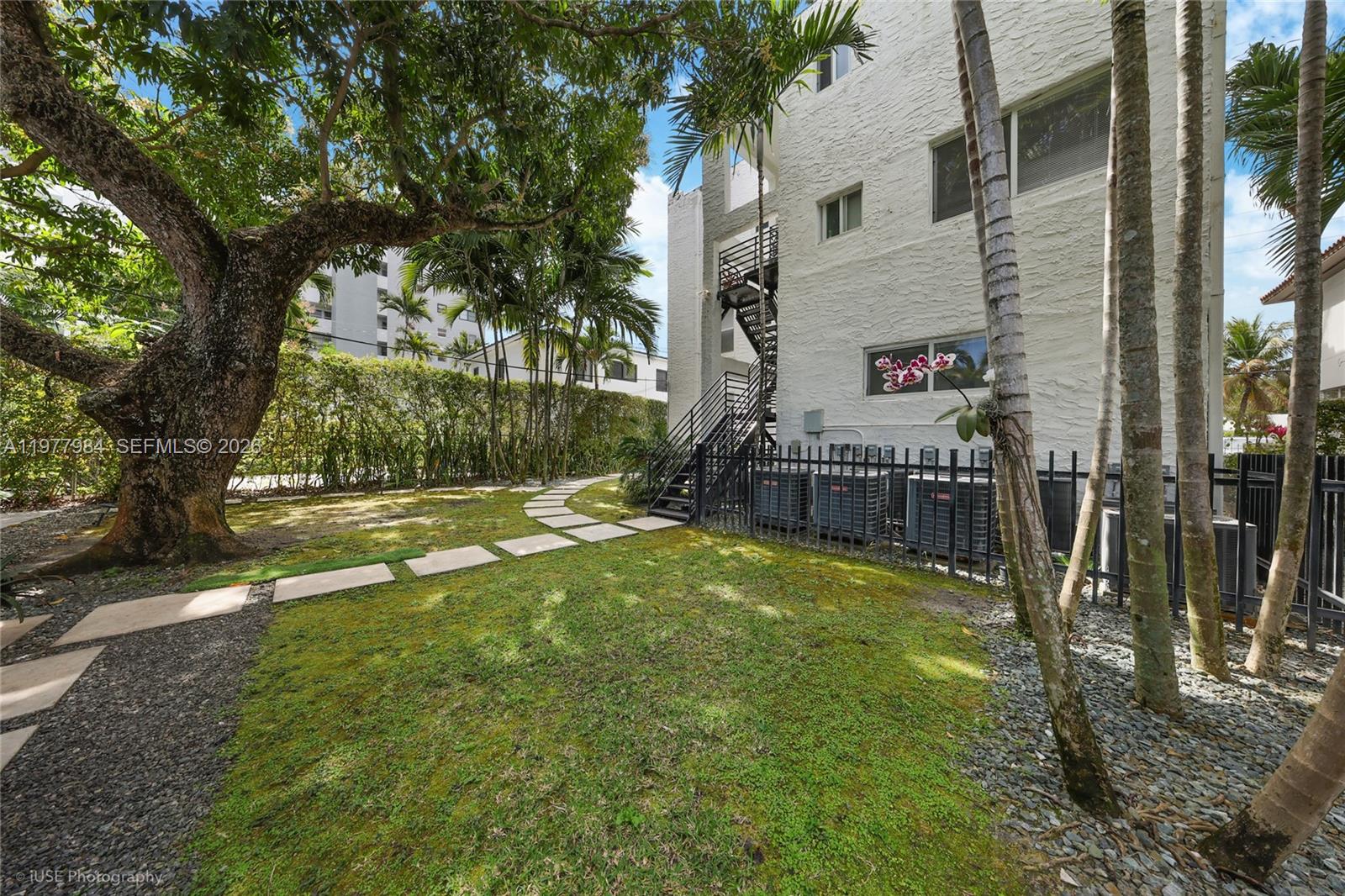 333 SW 30th Rd # 1