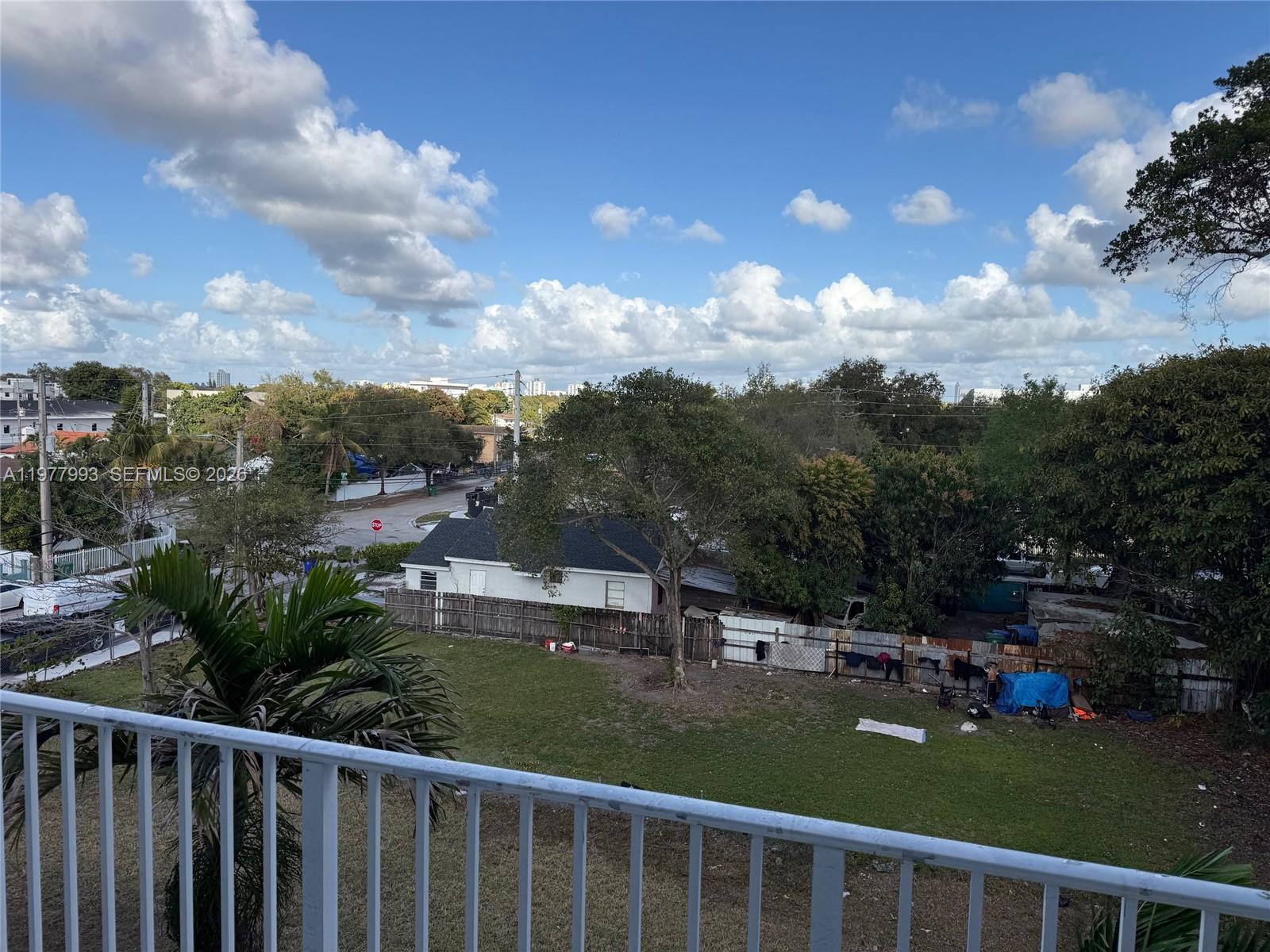 2536 NW 24th St # 4D