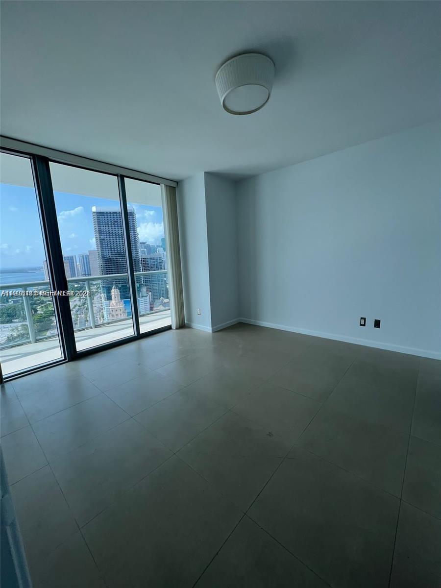 888 Biscayne Blvd # 3205