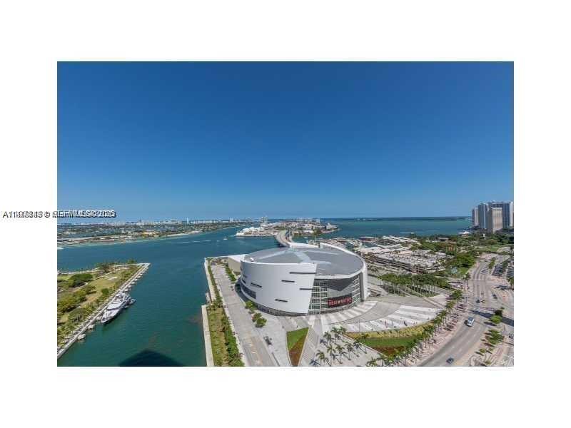 888 Biscayne Blvd # 3205