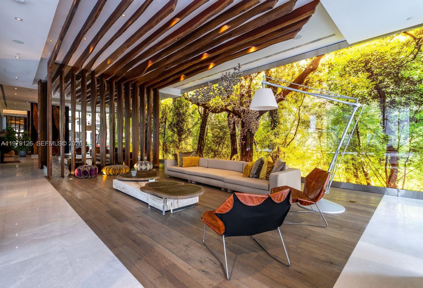 1010 Brickell Ave # 1902