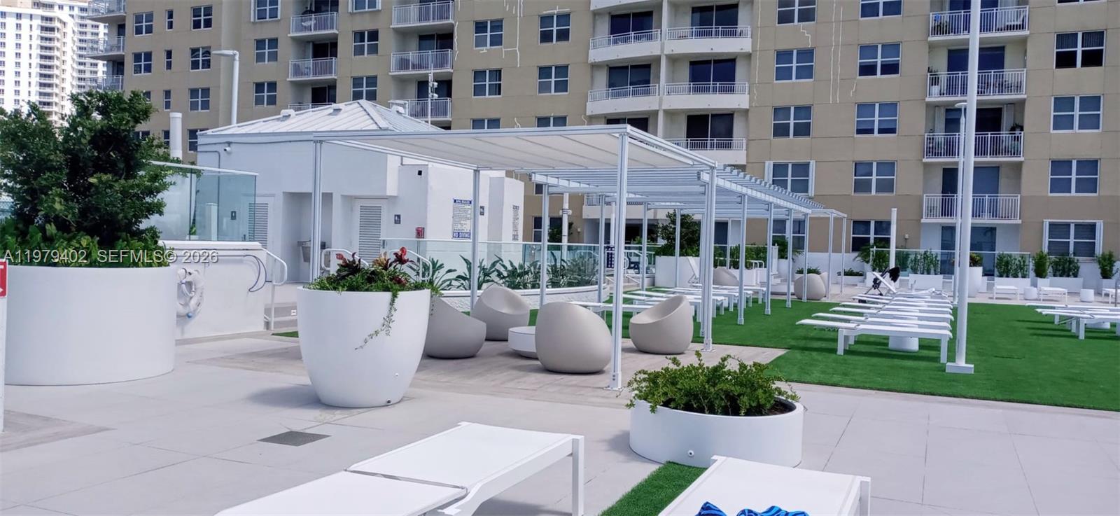 770 Claughton Island Dr # 911