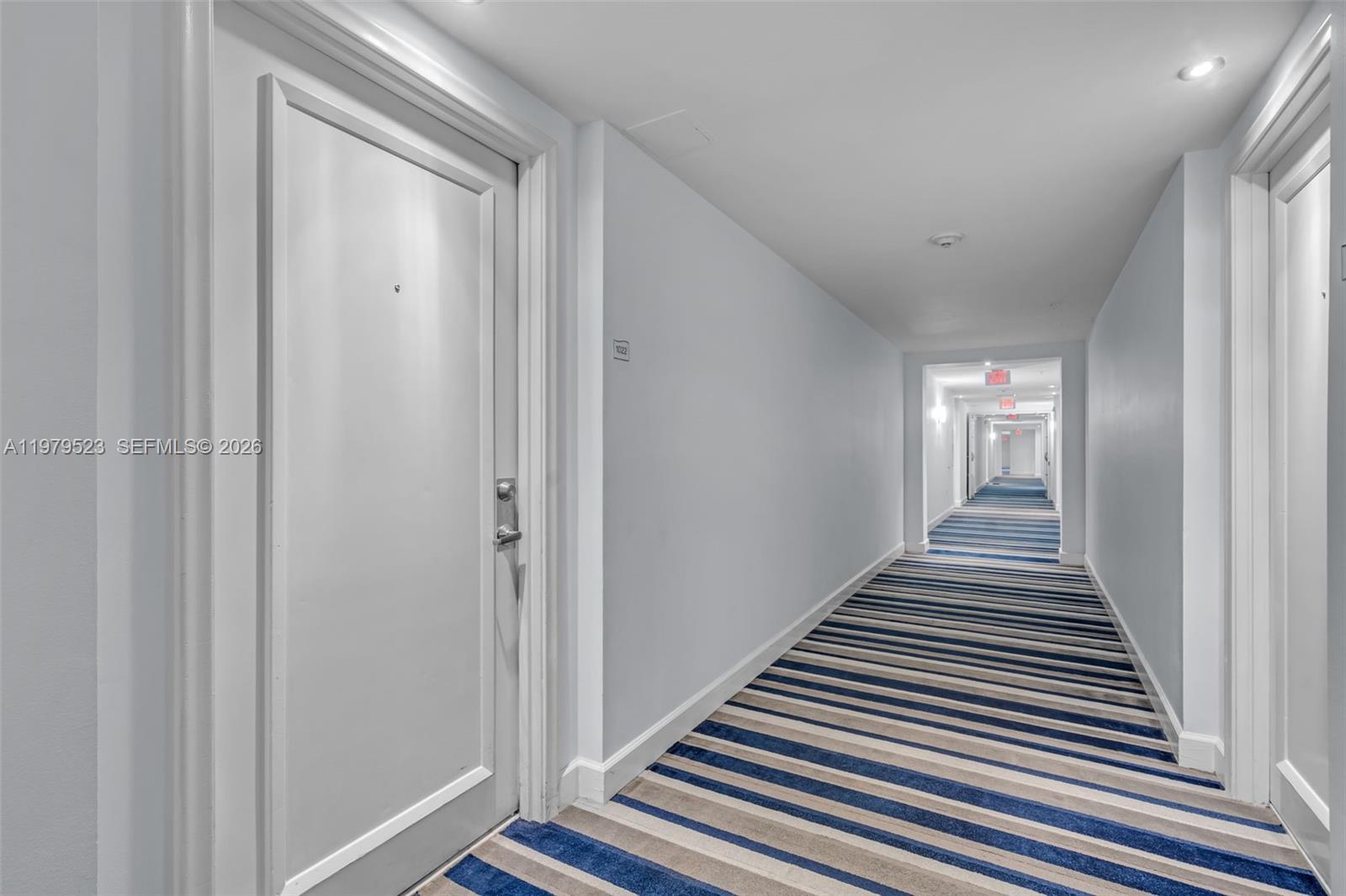 18800 NE 29th Ave Unit: LP1022