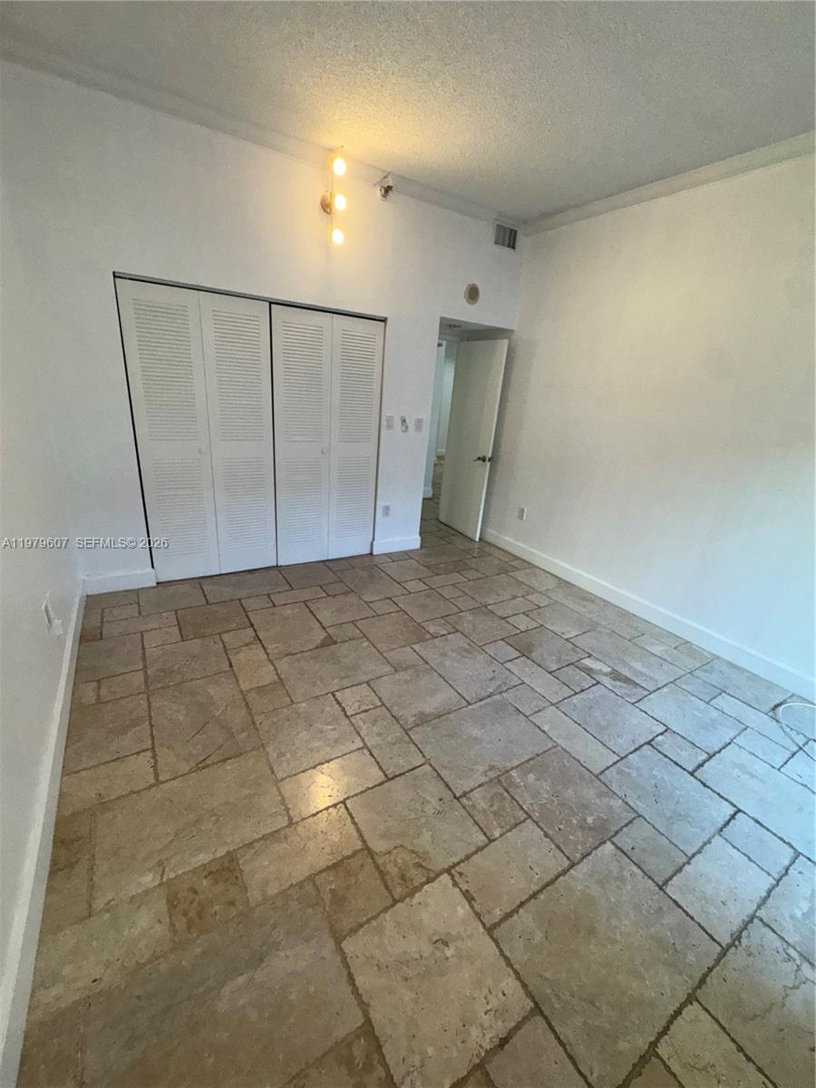 20505 E Country Club Dr # 135