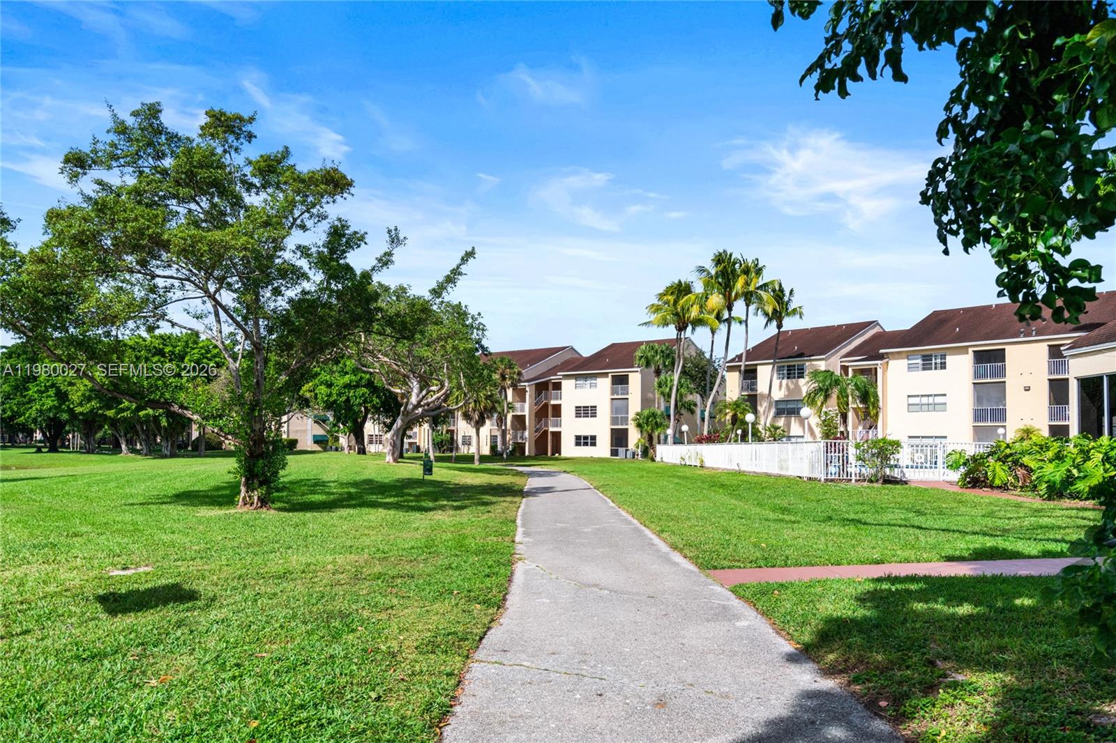 15295 SW 106th Ln # 717