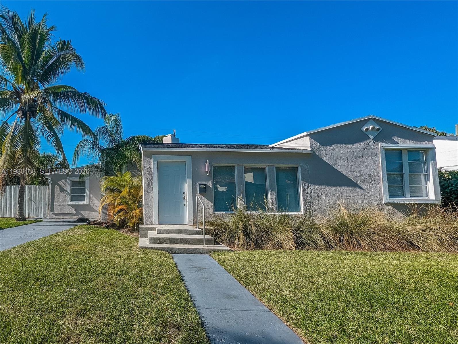 1719 SW 15th St
