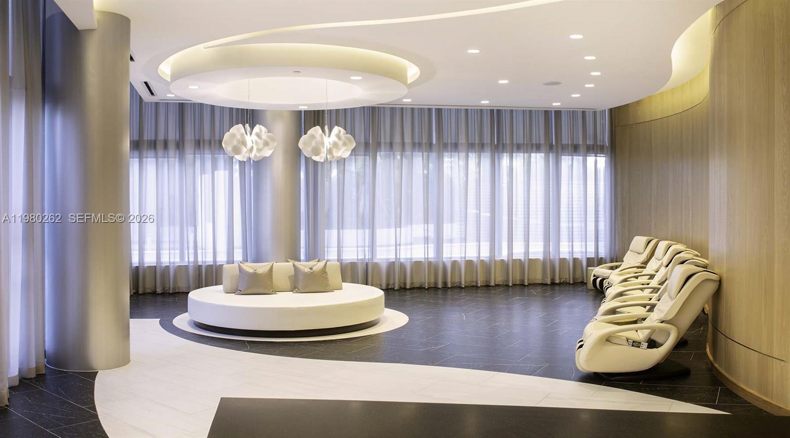 851 NE 1st Ave # 3402